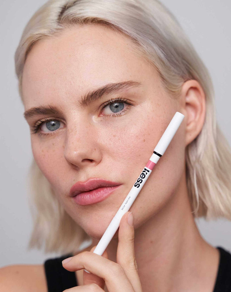 ; Julia wears the Soft Shape Lip Liner in Natural Rose