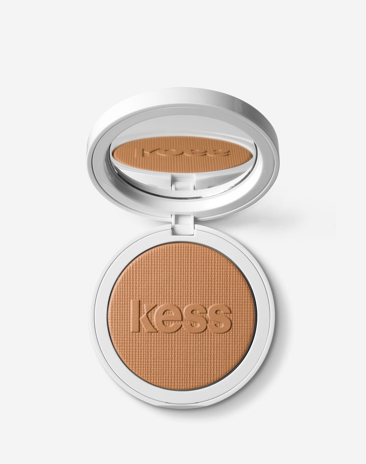 365-bronzer; light-to-medium: 365 Bronzer in Light to Medium