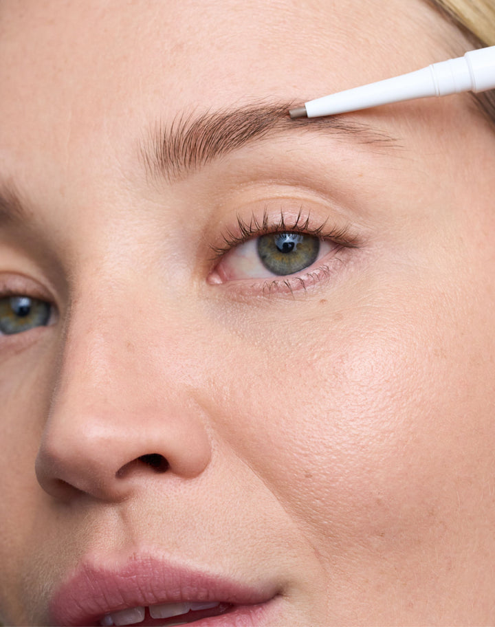 easy-brow-pencil; light-brown: Jennifer wears the Easy Brow Pencil in Light Brown