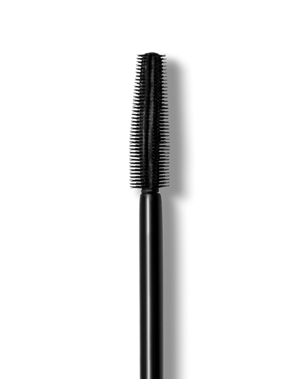 Black; Short bristles for long & defined lashes 