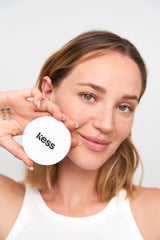 ; Jennifer wears the Universal Set & Blur Powder