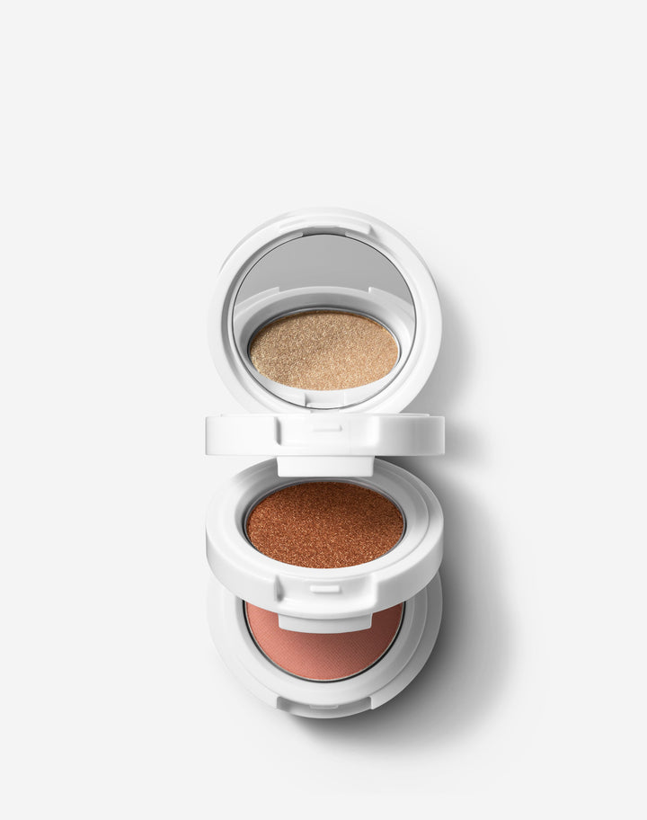 eyeshadow-tower; universal: Eyeshadow Tower in Universal