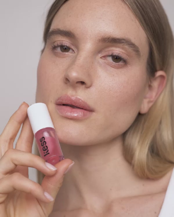 Load video: Jelly Treat Lip Oil