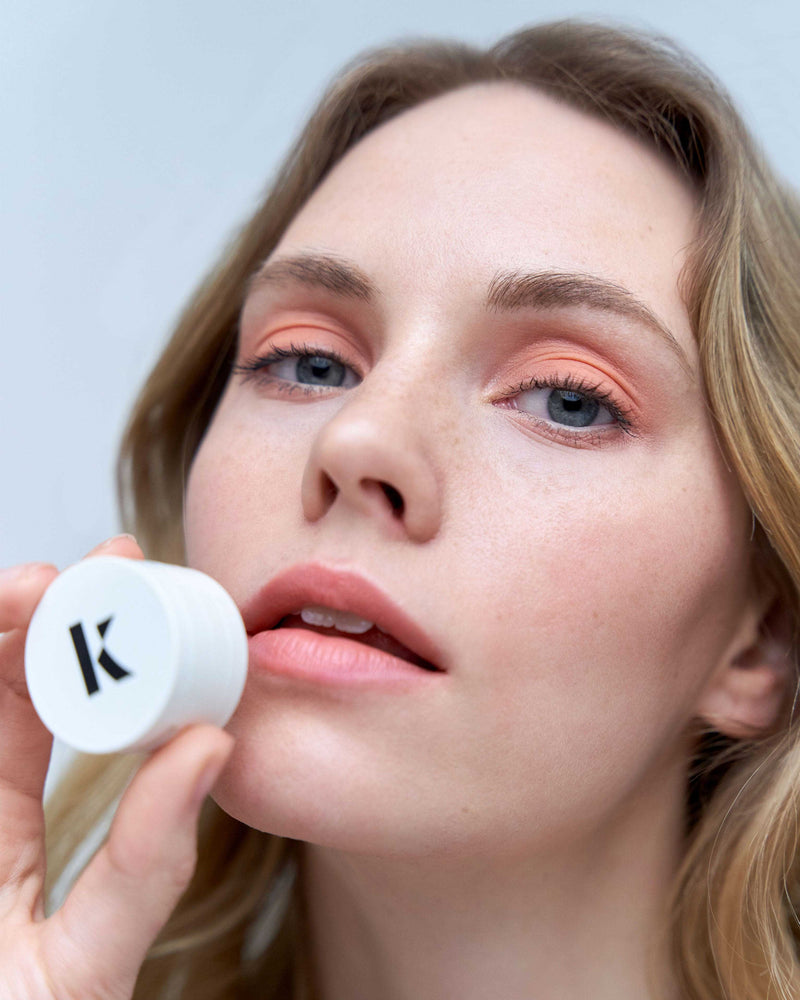blauwe ogen; Charlotte tr√§gt Blauwe ogen: mandarijn