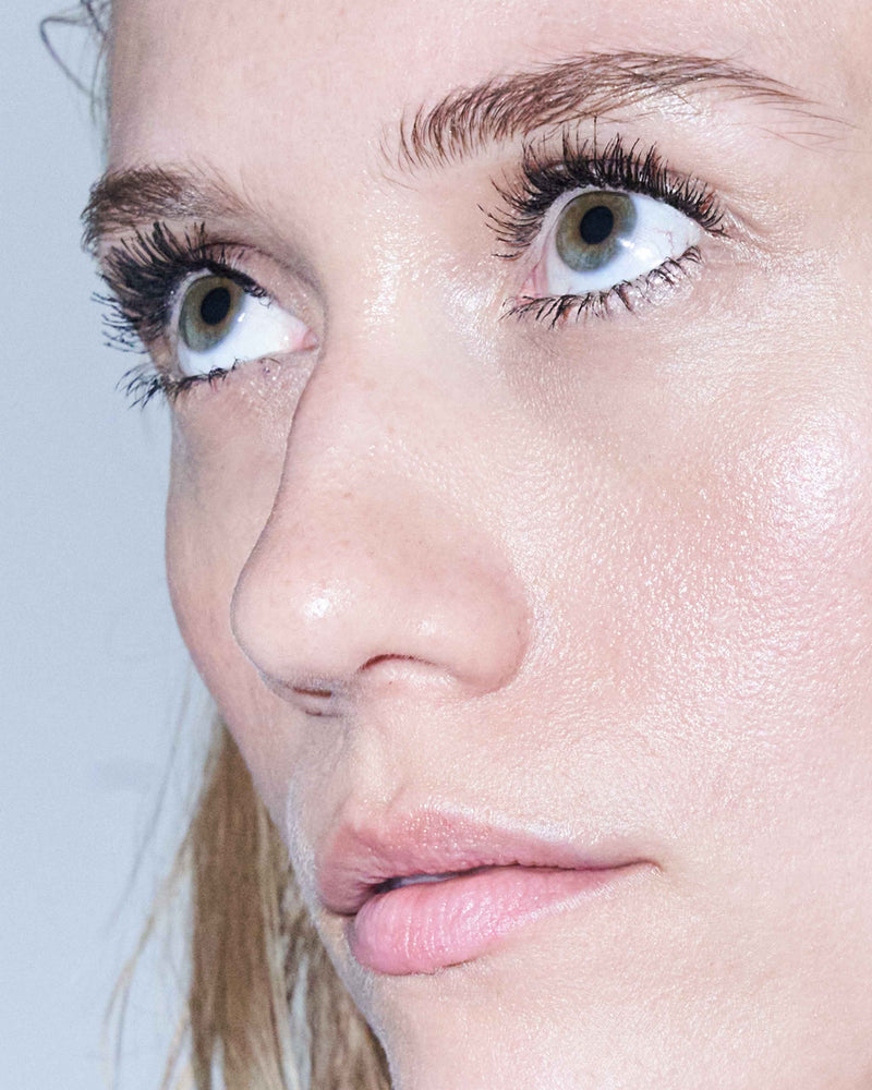 midnight-black; Joe geeft je wimpers volume & dichtheid met de NIGHT Mascara