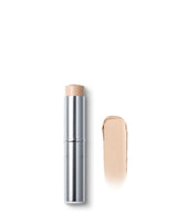 od jasnego fair Light; korektor w Refill w odcieniu od Fair do Light
